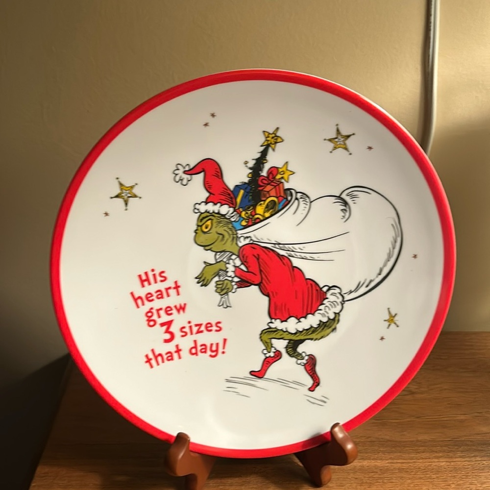 Grinch plate